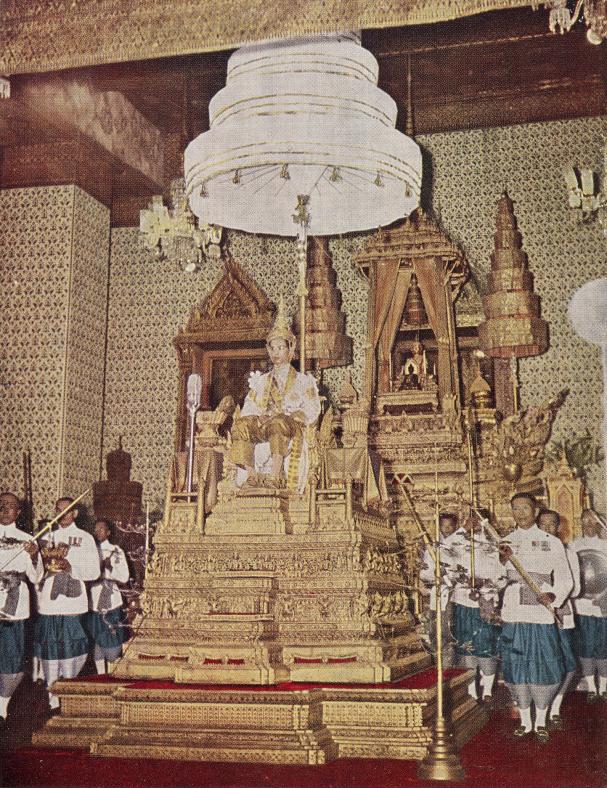 King Bhumibol coronation audience 5 May 1950