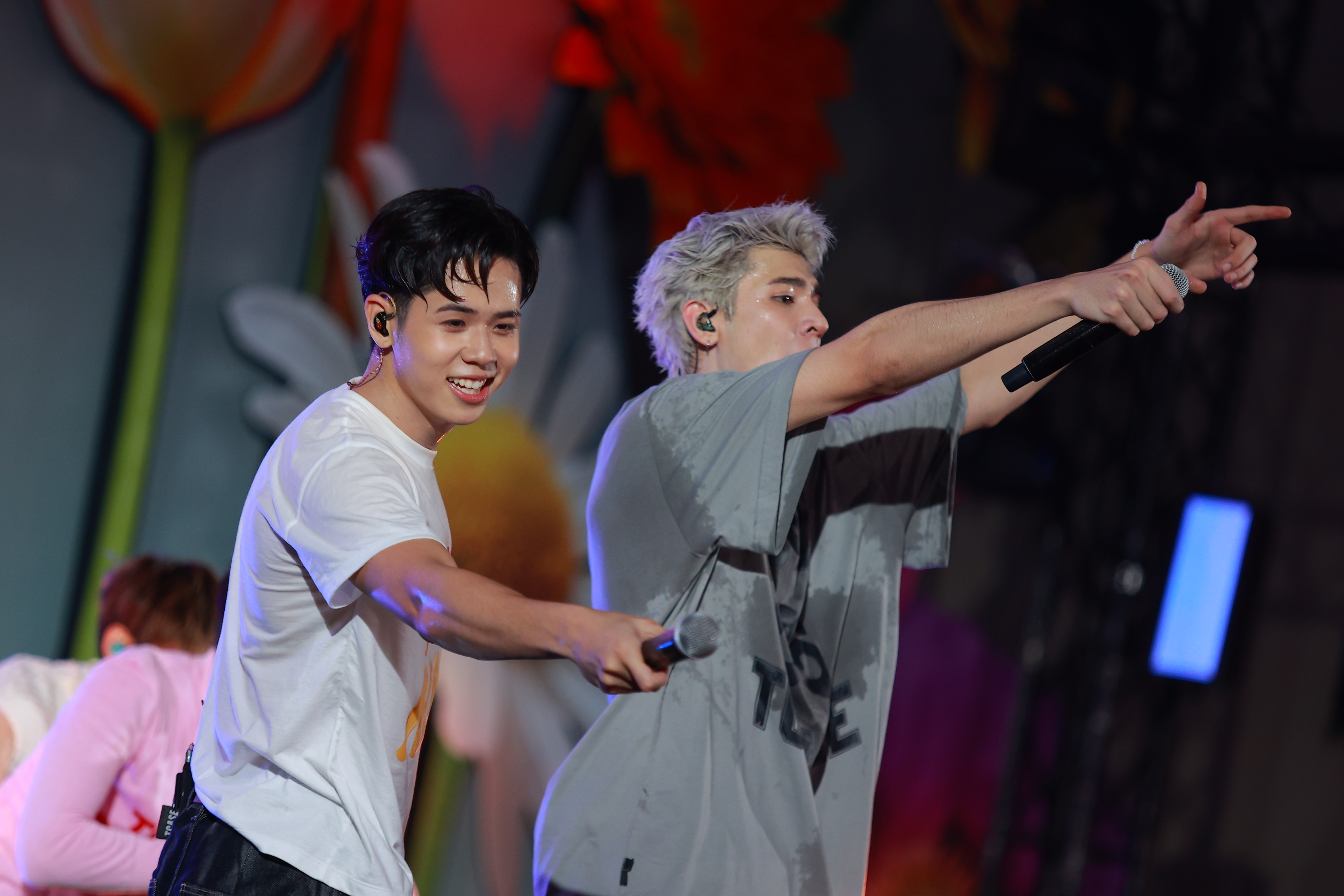 สยามพารากอน ชวนหนุ่มๆ “ATLAS” ระเบิดความมันส์รับสงกรานต์แบบจัดเต็ม!! “Siam Paragon Summersive : Happiness in Full Bloom” ณ พาร์ค พารากอน สยามพารากอน 10 ATLAS ระเบิดความมันส์รับสงกรานต์แบบจัดเต็ม บนเวที Siam Paragon Summersive Happiness in Full Bloom 22 1