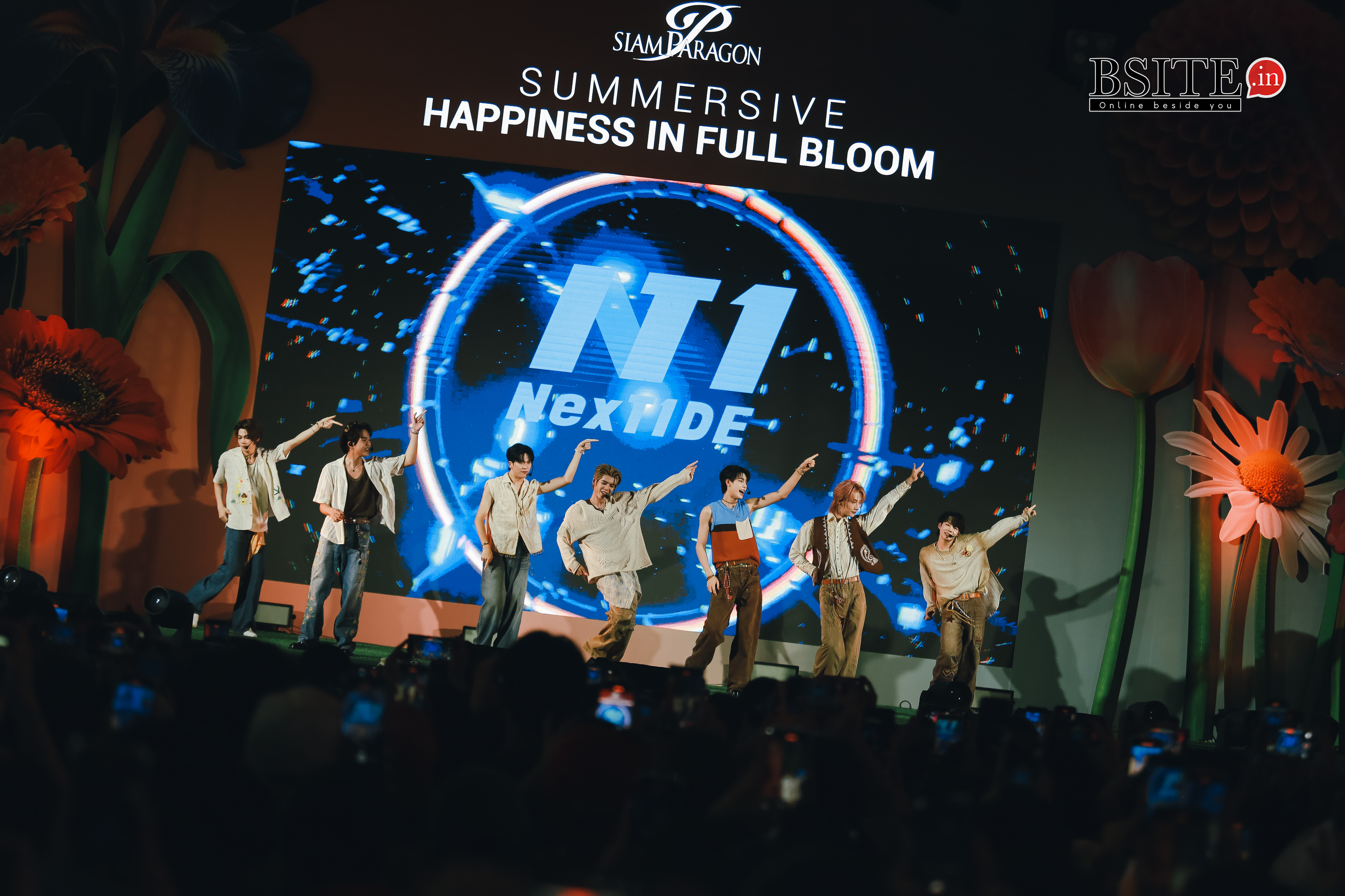 "NexT1DE" ร่วมระเบิดความมันส์รับวันสงกรานต์ บนเวที “Siam Paragon Summersive : Happiness in Full Bloom” ณ พาร์ค พารากอน สยามพารากอน 7 IMG 1528