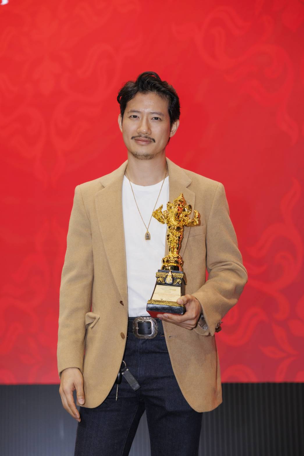 คนบันเทิง สุดคึกคัก!!! เข้ารับรางวัลงานประทานรางวัลวิทยุโทรทัศน์แห่งชาติ ครั้งที่ ๑๓ 24 1089125 0