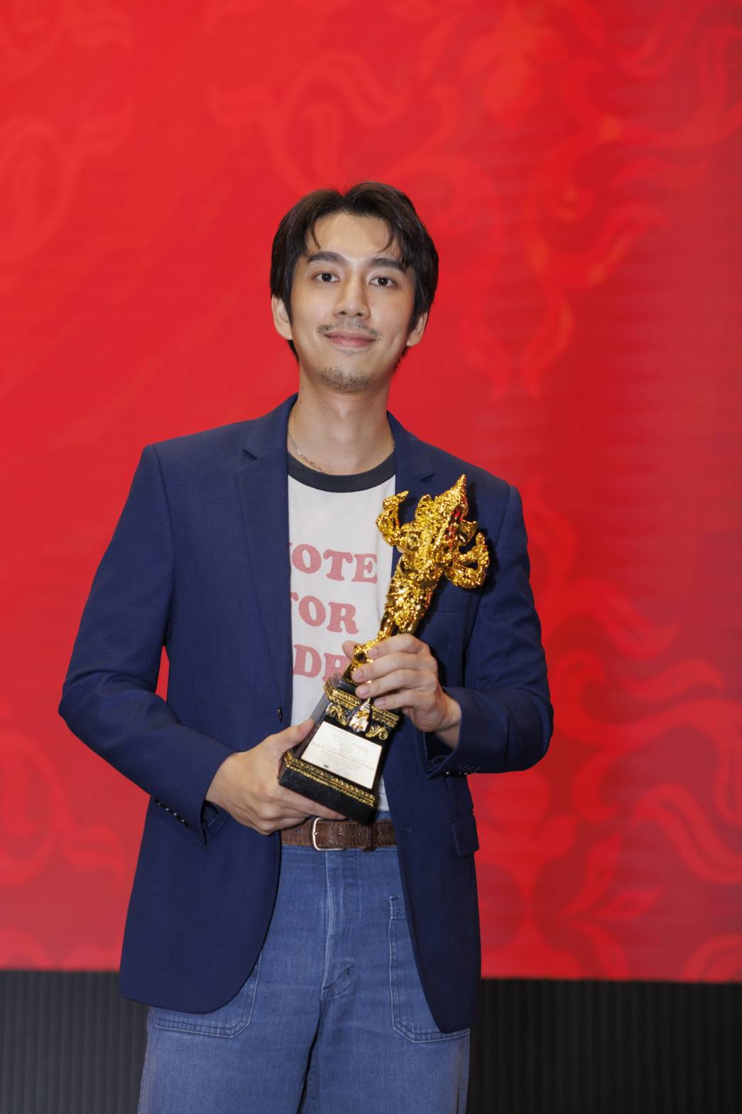 คนบันเทิง สุดคึกคัก!!! เข้ารับรางวัลงานประทานรางวัลวิทยุโทรทัศน์แห่งชาติ ครั้งที่ ๑๓ 25 1089126 0
