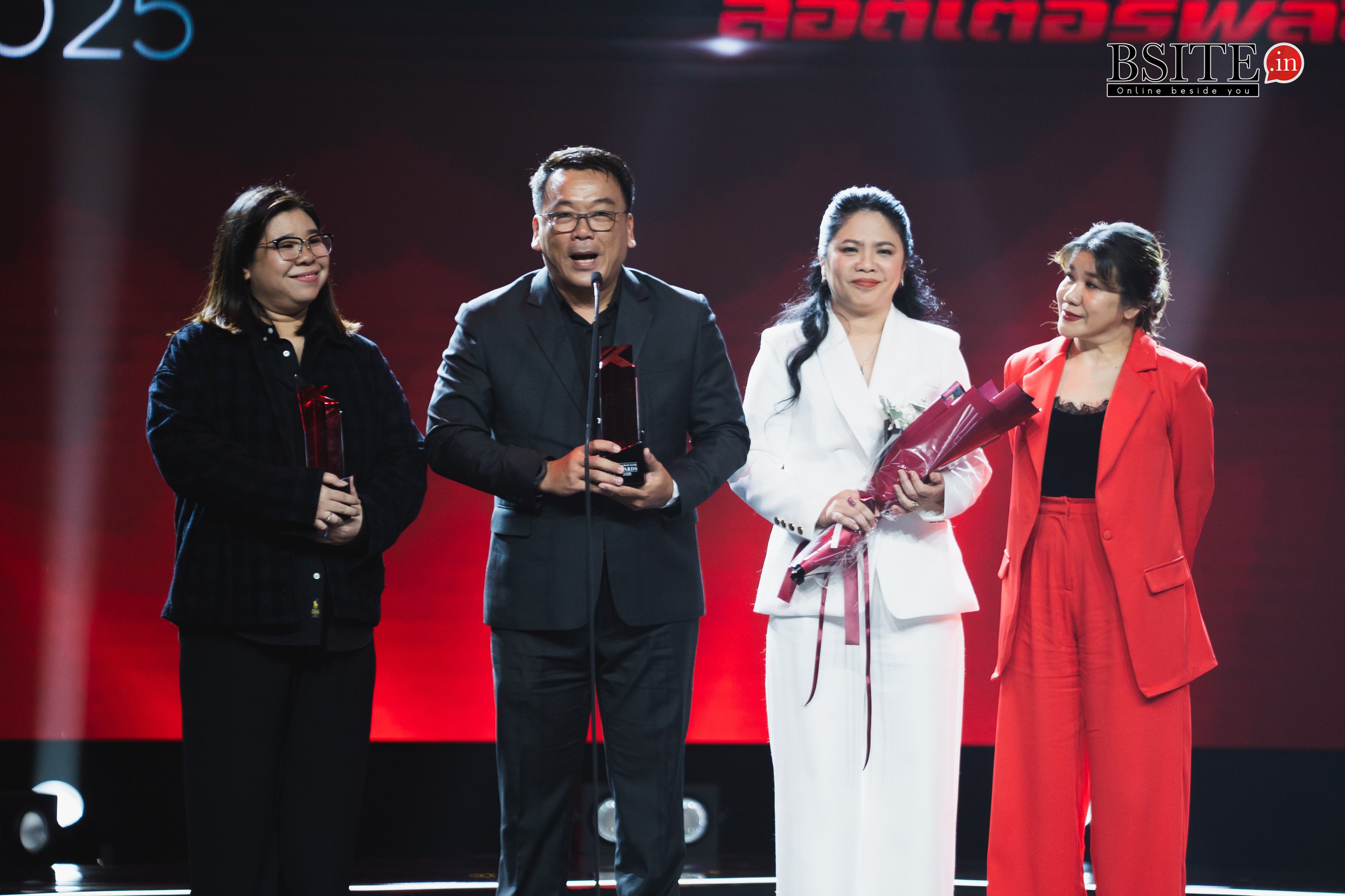 สรุปผลรางวัล " คมชัดลึก อวอร์ด ครั้งที่ 21 " โดยการประกาศผลรางวัลจัดขึ้น วันพุธ ที่ 14 พฤษภาคม 2568 ณ ทรูไอคอนฮอลล์ ไอคอนสยาม 25 DSC00339