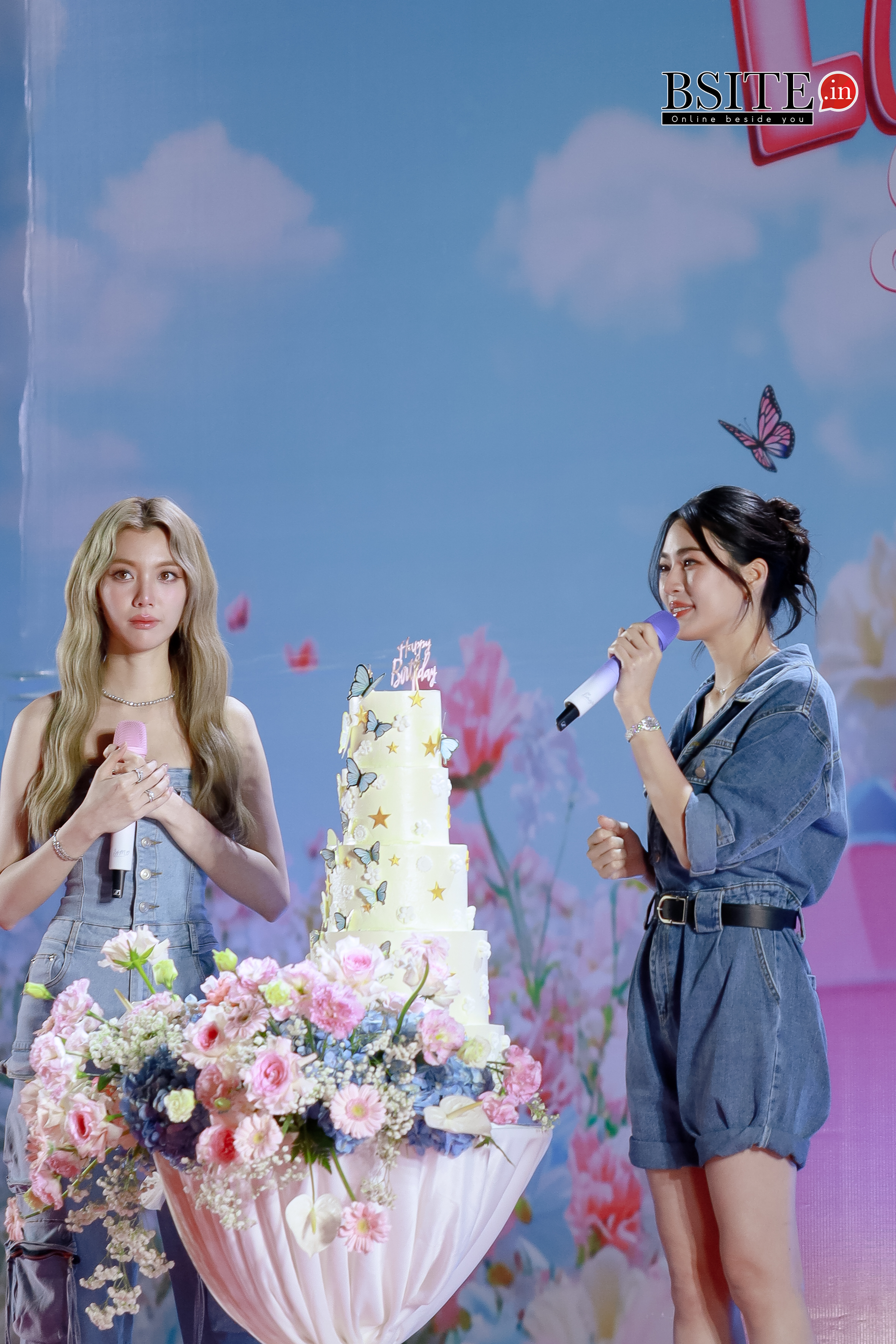 ฮอลล์แตก! “หลิง – ออม” ประกาศวันออกอากาศ “เพียงเธอ Only You” ในงาน “LINGORM BIRTHDAY CHARITY 2025” 11 IMG 2690