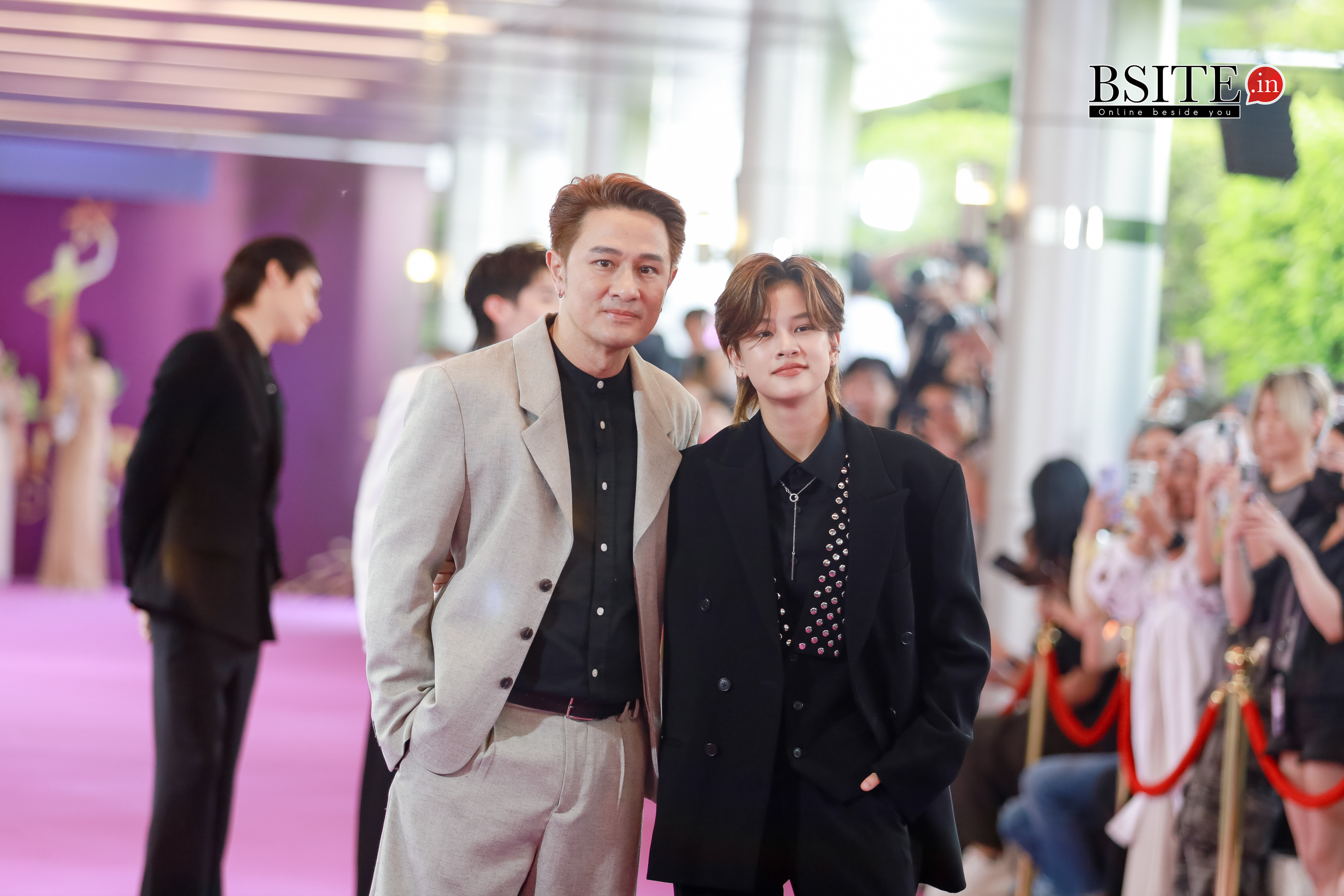 ศิลปิน นักแสดงชื่อดังตบเท้าร่วมงานสุดอบอุ่นขึ้นเทรนด์ทีเดียวสำหรับงานประกาศรางวัลหน้าม่านคุณภาพหลังม่านคุณธรรม “ไนน์เอ็นเตอร์เทนอวอร์ดประจำปี 2025” 6 IMG 2973