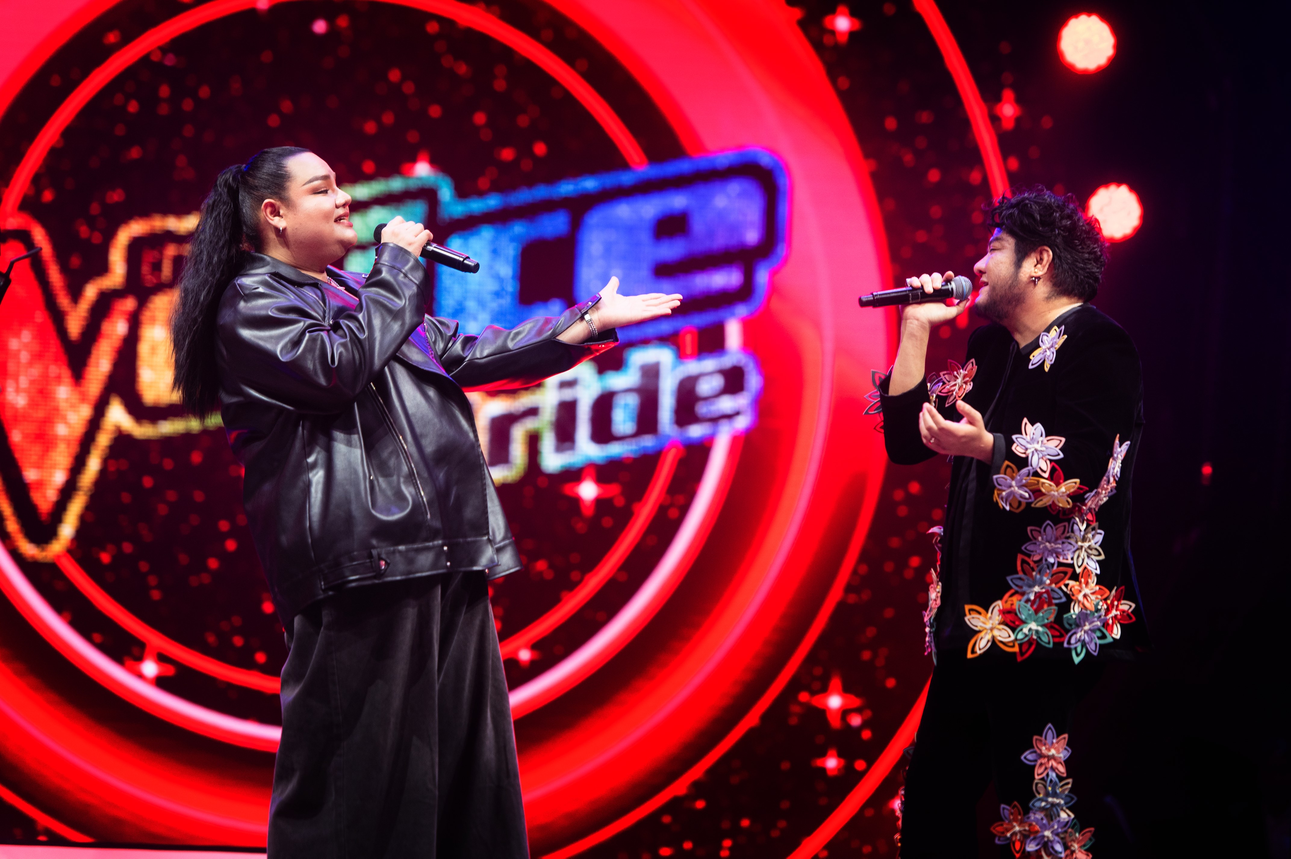 “โค้ชแอม-โค้ชเบน-โค้ชธามไท” ปิดดีล!!บทสรุปรอบ Blind Audition ในเวที “The Voice Pride 2025” 4 Blind Audition ในเวที The Voice Pride 2025 001 0