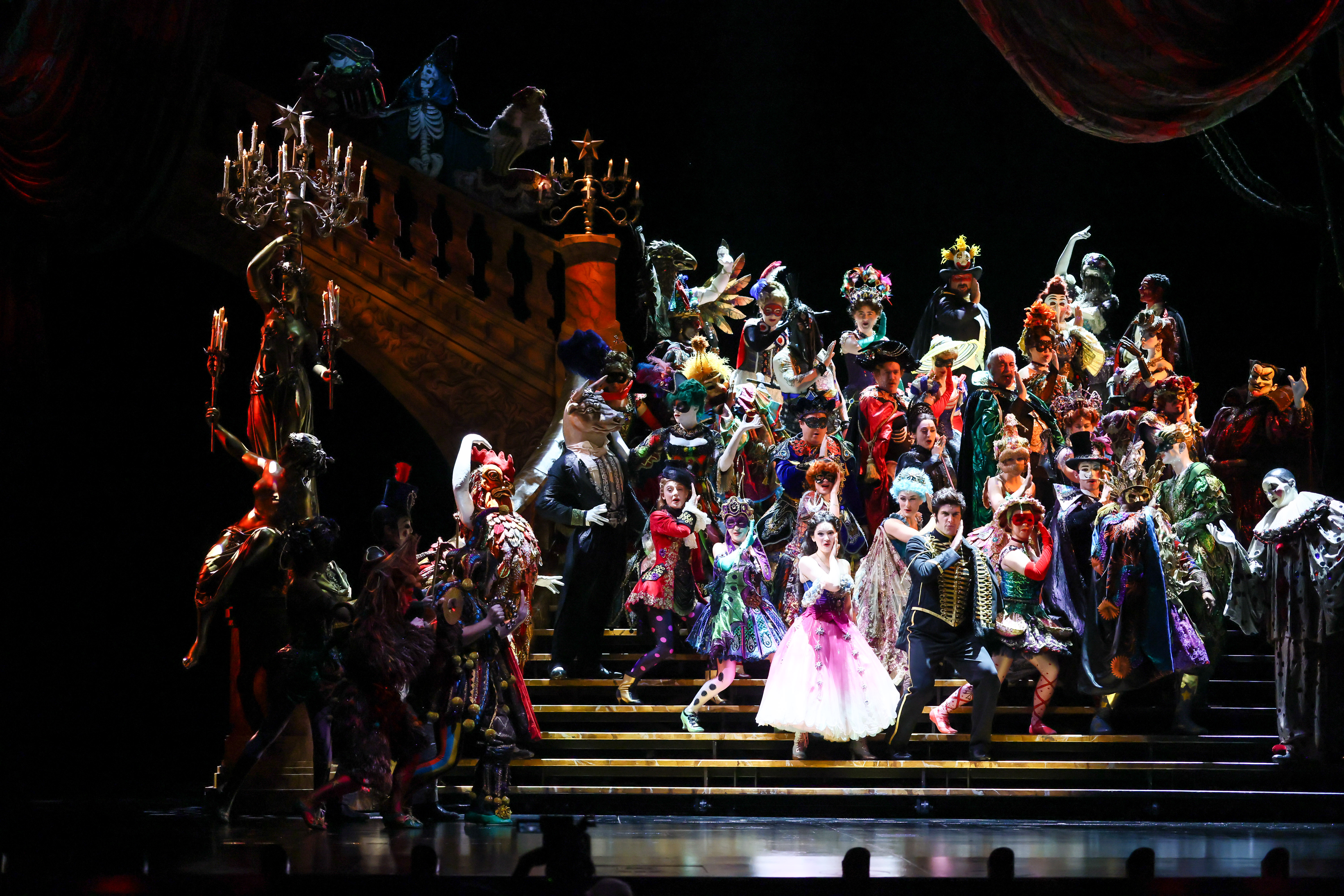 The Phantom of the Opera เสียงกระซิบจากใต้เงาโคมไฟระย้าที่หวนคืนรัชดาลัย 1 YOT 14